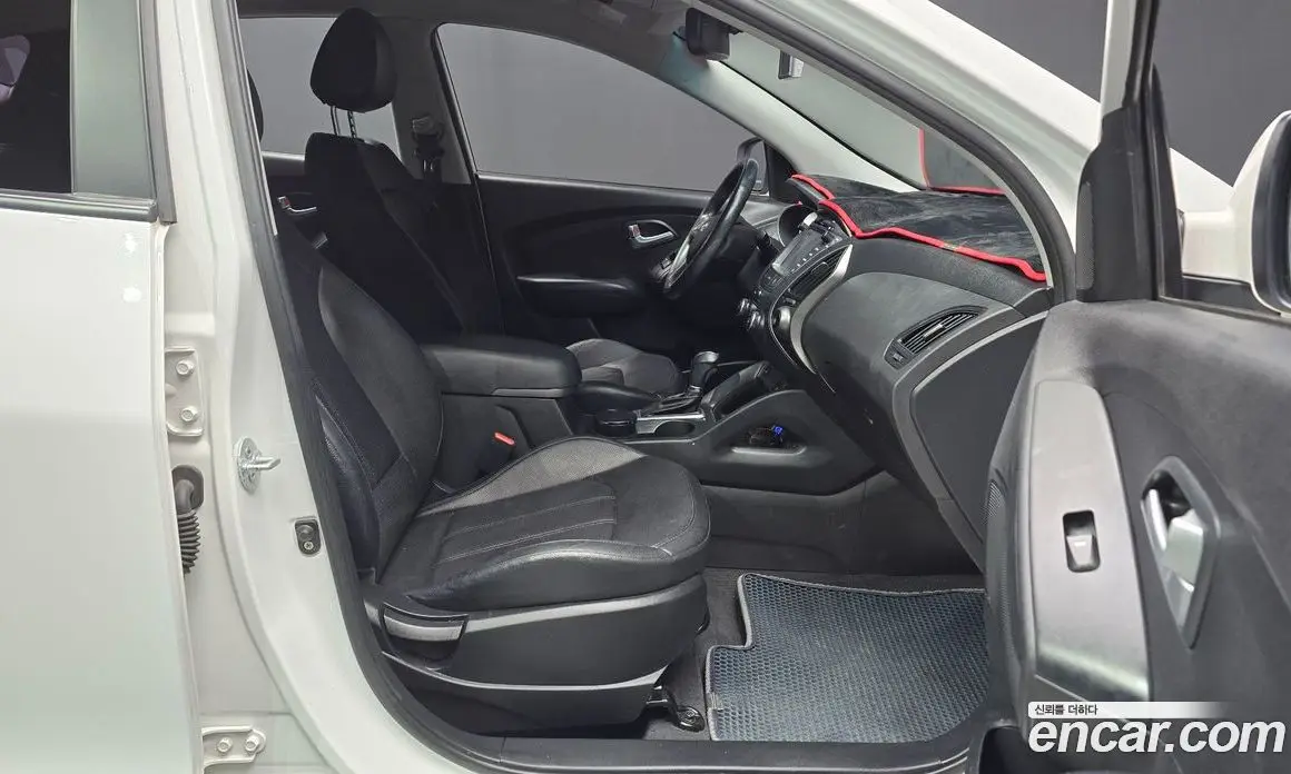 Hyundai Tucson 2015 2.0 автомат (гидро), фото 10