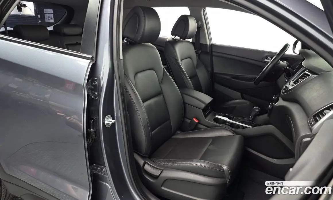 Hyundai Tucson 2017 1.6 автомат (гидро), фото 16