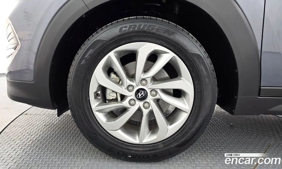 Hyundai Tucson 2017 1.6 автомат (гидро), фото 5