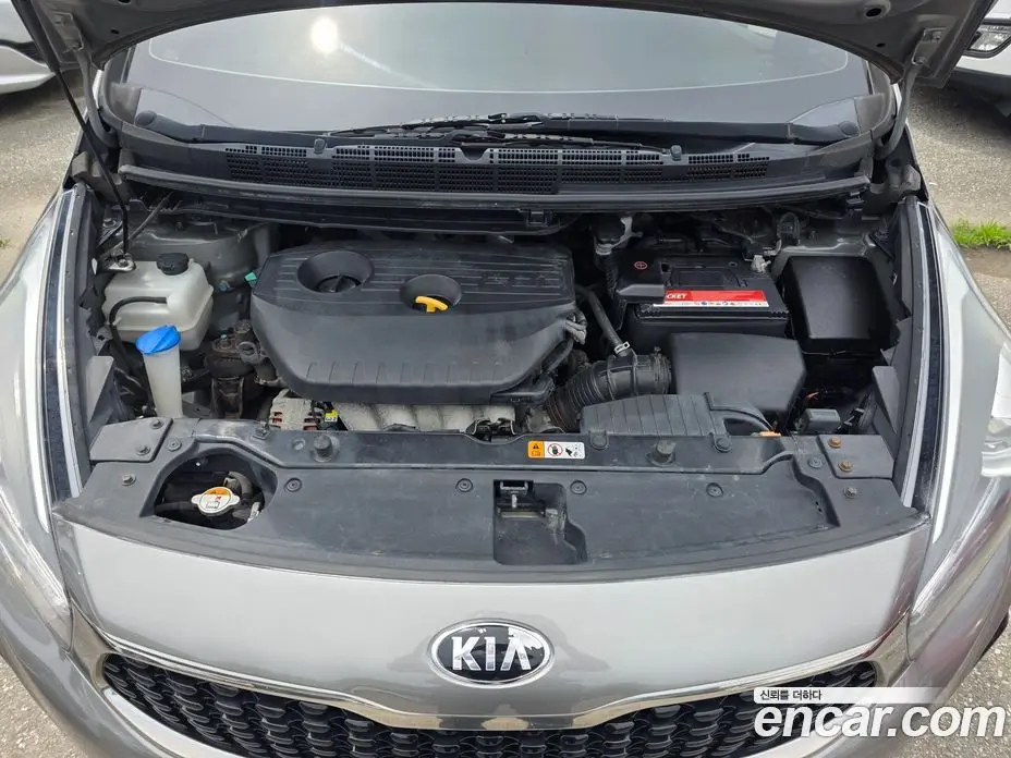 Kia Carens 2018 2.0 автомат (гидро), фото 20 Kia Carens 2018 2.0 автомат (гидро), фото 20