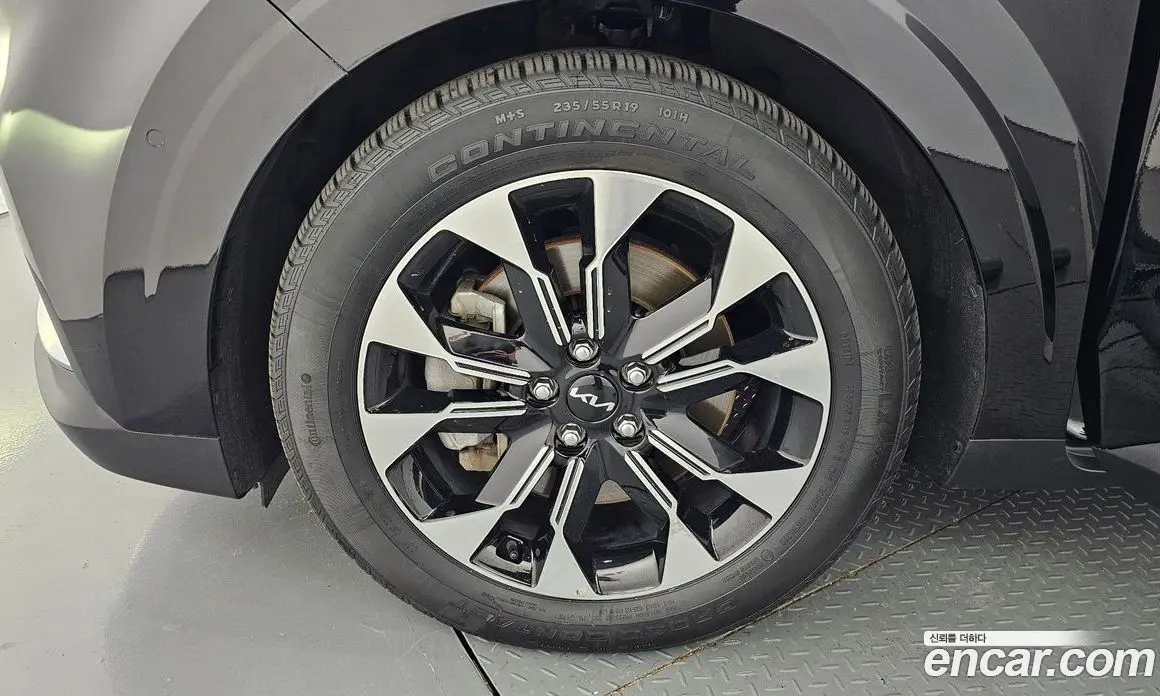 Kia Carnival 2021 2.2 автомат (гидро), фото 5 Kia Carnival 2021 2.2 автомат (гидро), фото 5