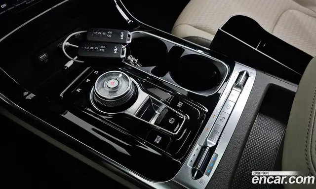 Kia Carnival 2021 2.2 автомат (гидро), миниатюра 9 Kia Carnival 2021 2.2 автомат (гидро), миниатюра 9