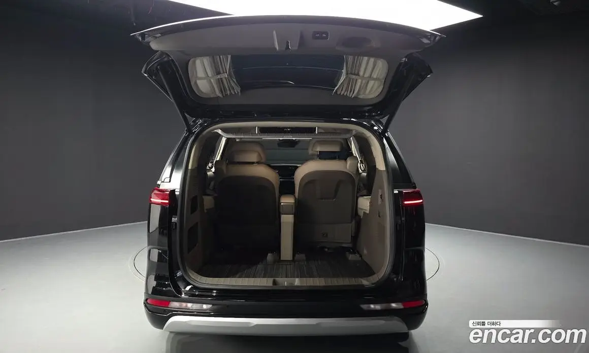 Kia Carnival 2022 3.5 автомат (гидро), фото 20 Kia Carnival 2022 3.5 автомат (гидро), фото 20