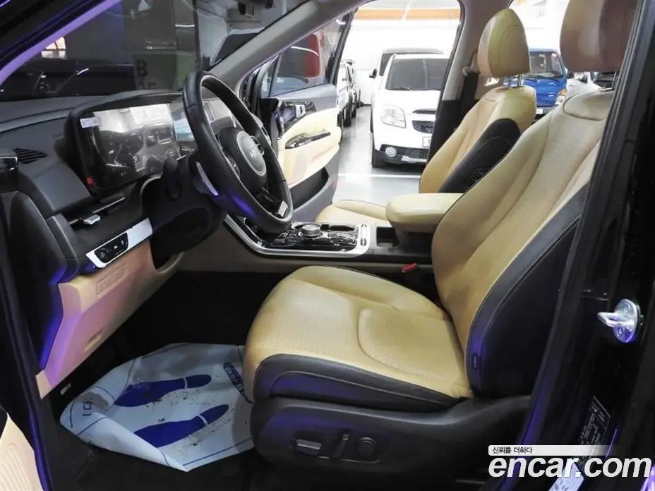 Kia Carnival 2022 2.2 автомат (гидро), фото 15