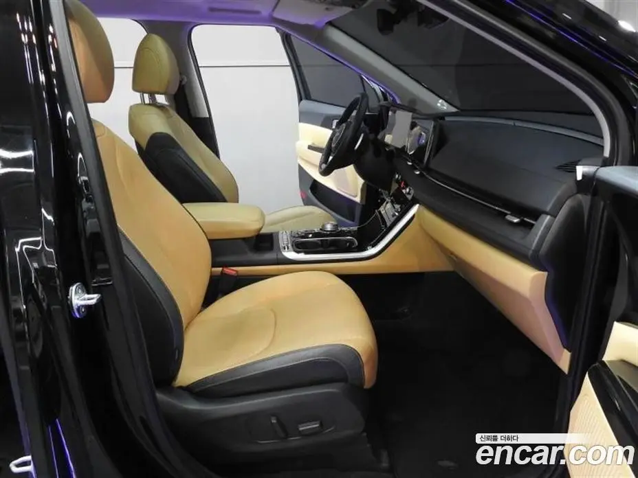 Kia Carnival 2022 2.2 автомат (гидро), фото 17