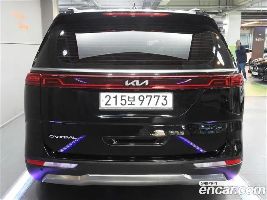Kia Carnival 2022 2.2 автомат (гидро), фото 4