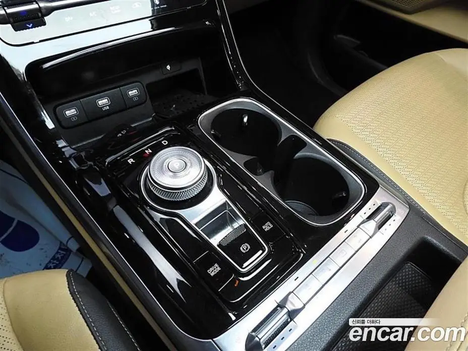 Kia Carnival 2022 2.2 автомат (гидро), фото 5