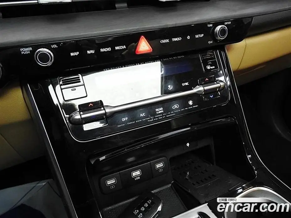 Kia Carnival 2022 2.2 автомат (гидро), фото 10