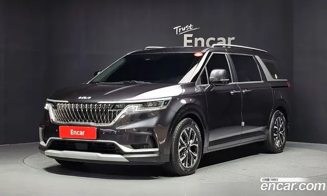 Kia Carnival, 2023, 19 978 км