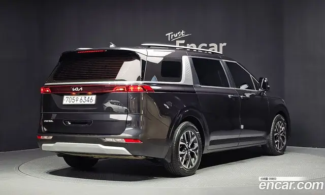 Kia Carnival 2023 2.2 автомат (гидро), миниатюра 2