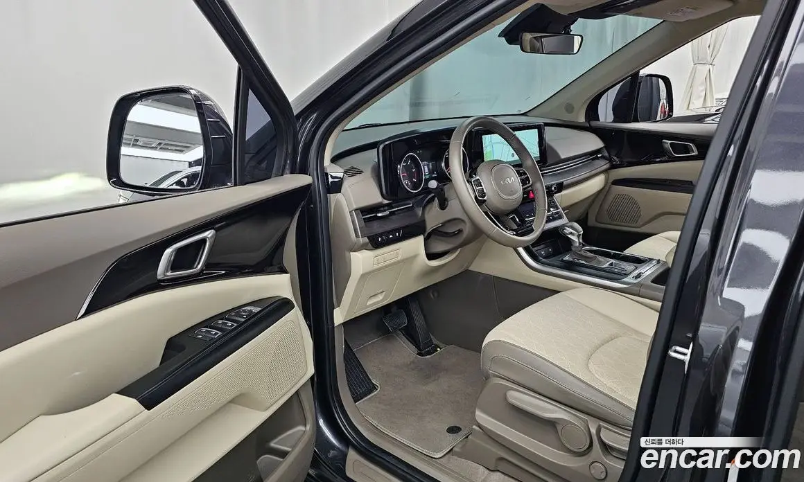 Kia Carnival 2023 2.2 автомат (гидро), фото 13