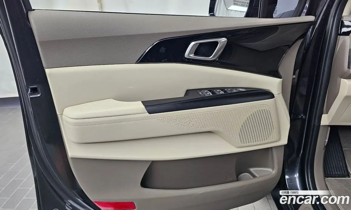 Kia Carnival 2023 2.2 автомат (гидро), фото 14