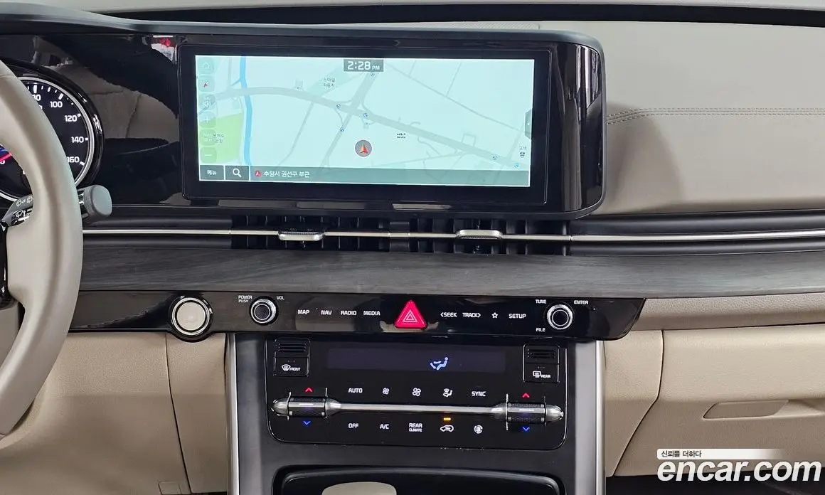 Kia Carnival 2023 2.2 автомат (гидро), фото 20