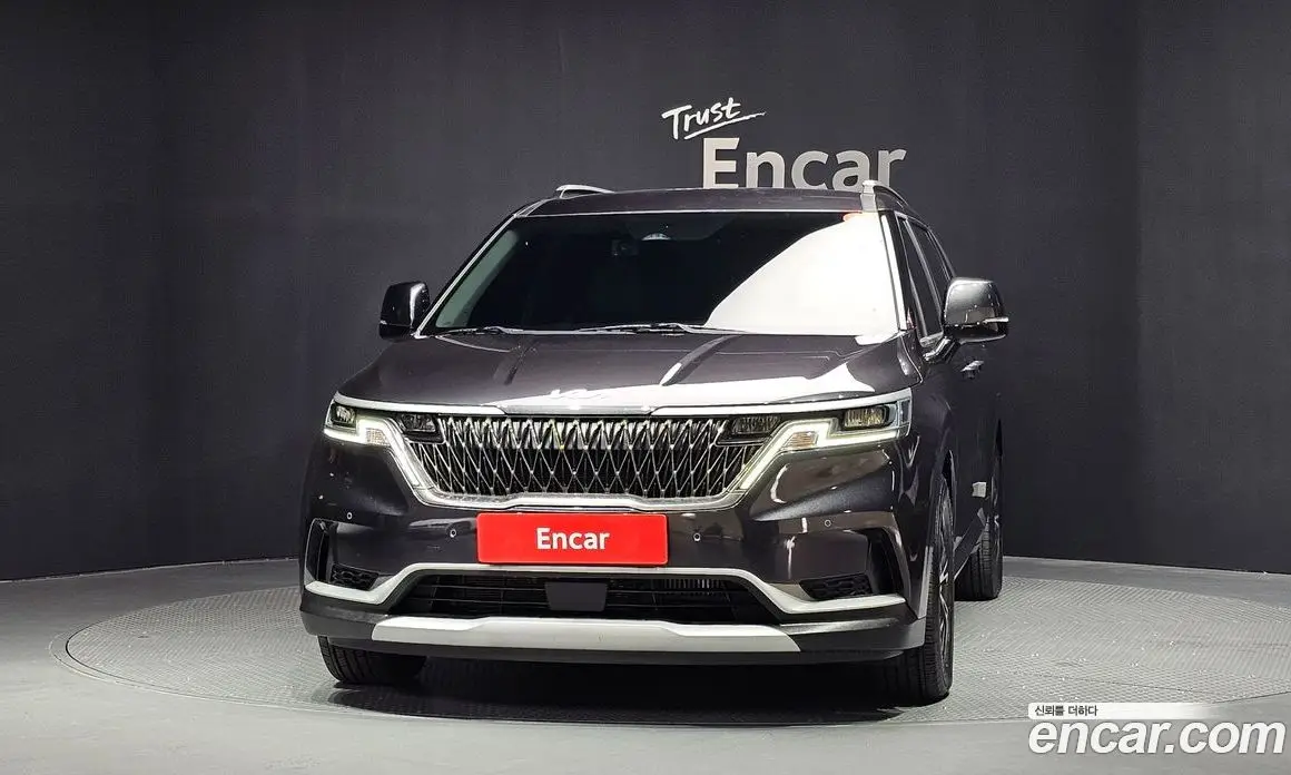 Kia Carnival 2023 2.2 автомат (гидро), фото 3