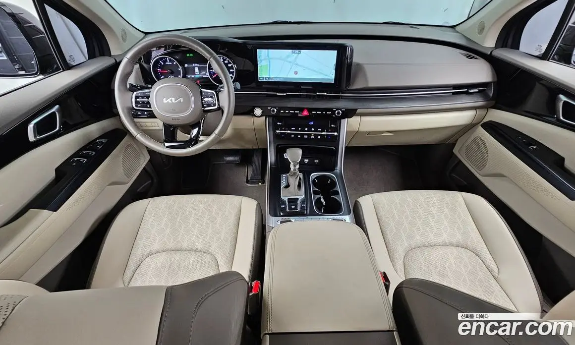 Kia Carnival 2023 2.2 автомат (гидро), фото 10