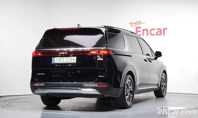 Kia Carnival 2023 2.2 автомат (гидро), миниатюра 2 Kia Carnival 2023 2.2 автомат (гидро), миниатюра 2