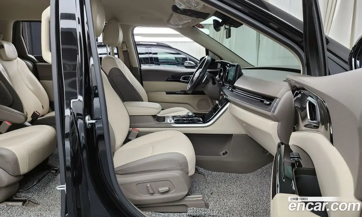 Kia Carnival 2023 2.2 автомат (гидро), фото 11 Kia Carnival 2023 2.2 автомат (гидро), фото 11
