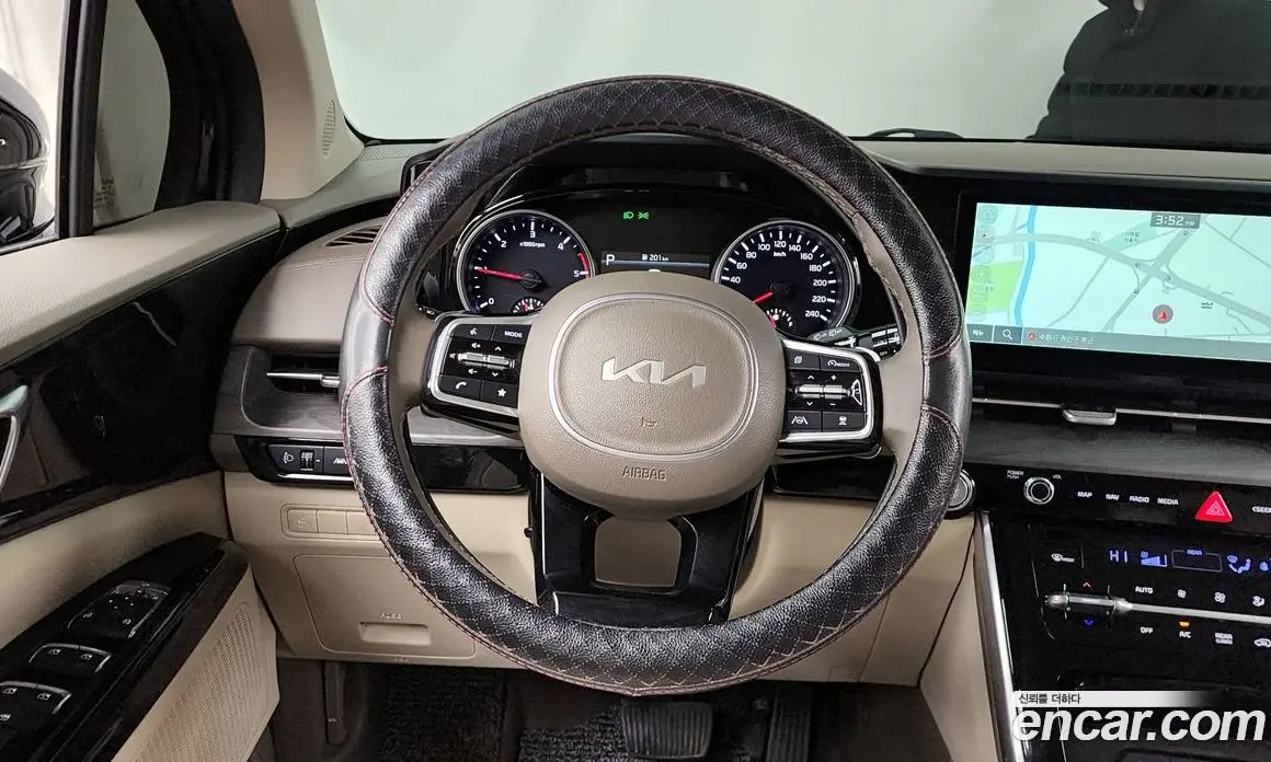 Kia Carnival 2023 2.2 автомат (гидро), фото 13 Kia Carnival 2023 2.2 автомат (гидро), фото 13
