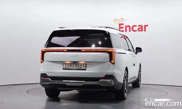 Kia Carnival 2024 2.2 автомат (гидро), миниатюра 4 Kia Carnival 2024 2.2 автомат (гидро), миниатюра 4