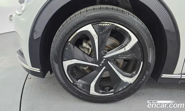 Kia EV6 2021 0.1 автомат (гидро), миниатюра 5