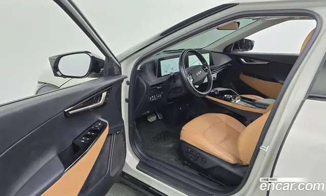 Kia EV6 2021 0.1 автомат (гидро), миниатюра 10