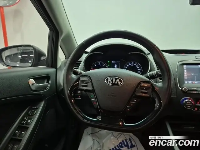 Kia K3 2016 1.6 автомат (гидро), миниатюра 9 Kia K3 2016 1.6 автомат (гидро), миниатюра 9