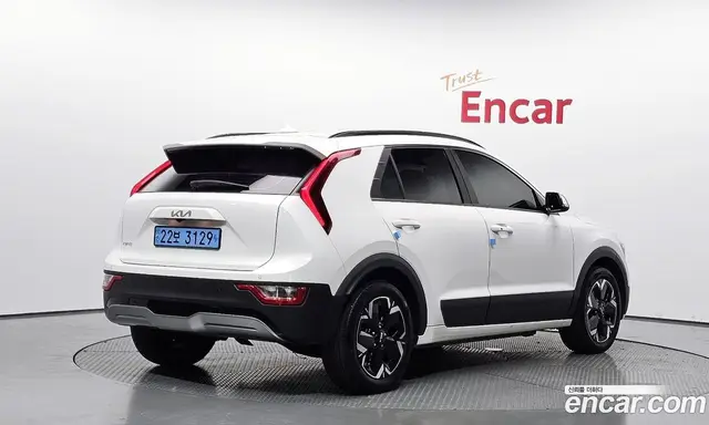 Kia Niro 2022 0.2 автомат (гидро), миниатюра 2