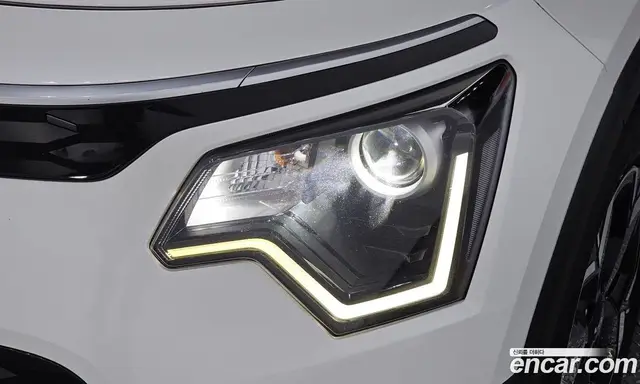 Kia Niro 2022 0.2 автомат (гидро), миниатюра 8