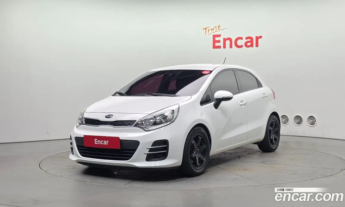 Kia Pride 2015 1.4 механика, фото 1 Kia Pride 2015 1.4 механика, фото 1
