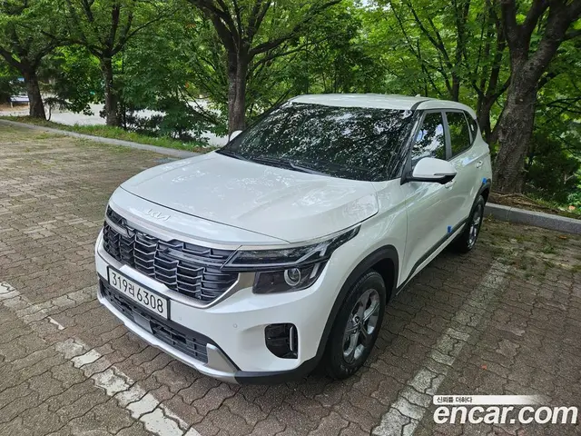 Kia Seltos, 2023, 22 017 км