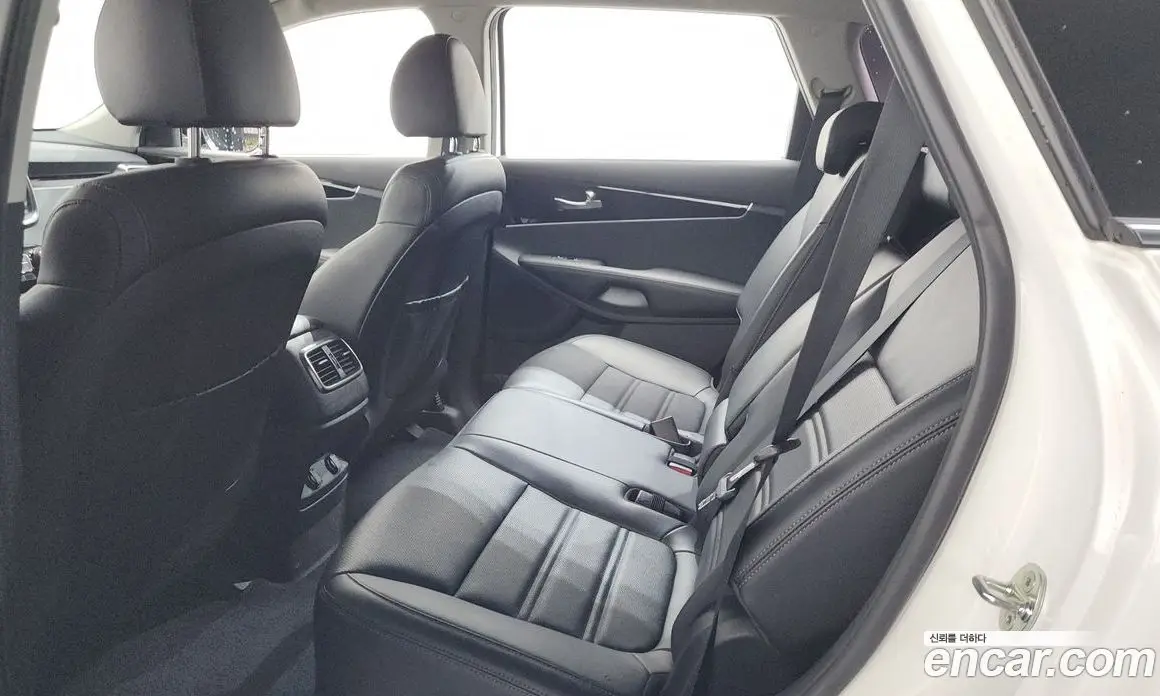 Kia Sorento 2019 2.2 автомат (гидро), фото 17