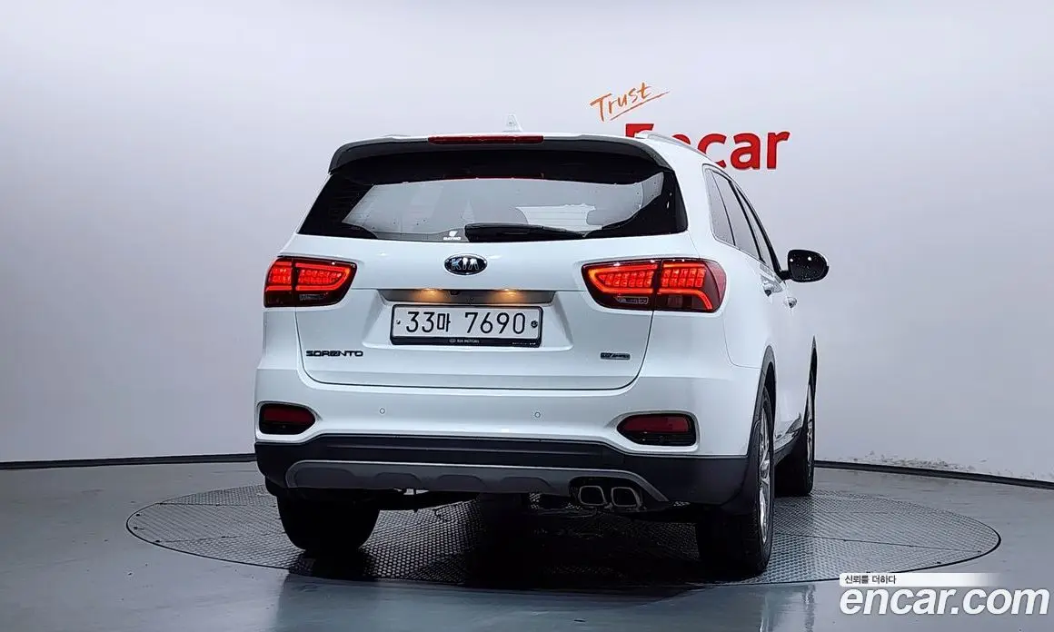 Kia Sorento 2019 2.2 автомат (гидро), фото 4