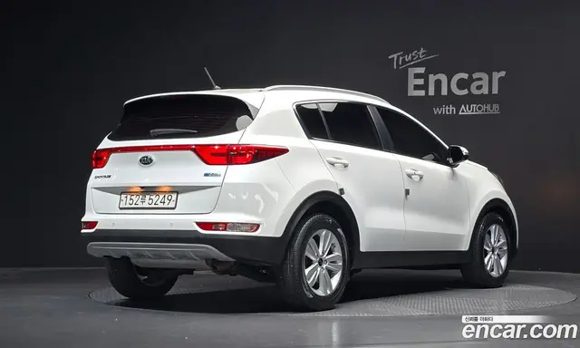 Kia Sportage 2017 2.0 автомат (гидро), миниатюра 2