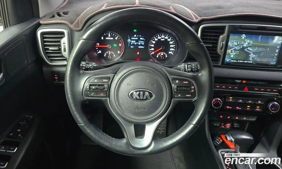 Kia Sportage 2017 2.0 автомат (гидро), фото 18