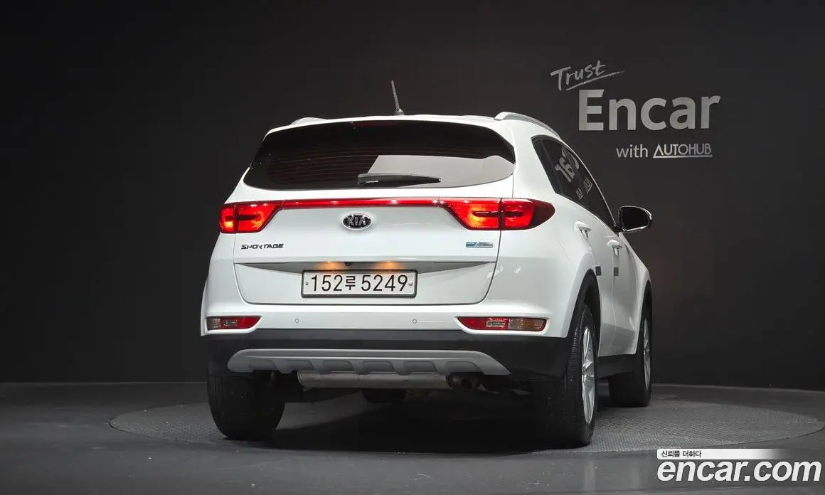 Kia Sportage 2017 2.0 автомат (гидро), фото 4