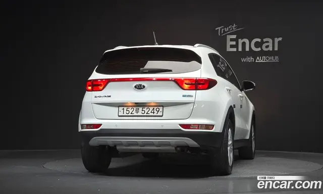 Kia Sportage 2017 2.0 автомат (гидро), миниатюра 4