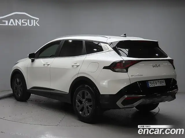 Kia Sportage 2022 1.6 автомат (гидро), миниатюра 2