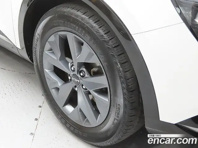 Kia Sportage 2022 1.6 автомат (гидро), миниатюра 5