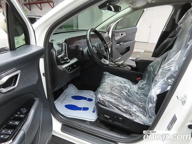 Kia Sportage 2022 1.6 автомат (гидро), миниатюра 10