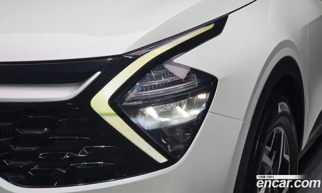 Kia Sportage 2022 1.6 автомат (гидро), миниатюра 8