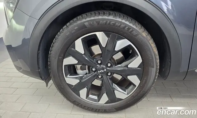 Kia Sportage 2022 1.6 автомат (гидро), миниатюра 5