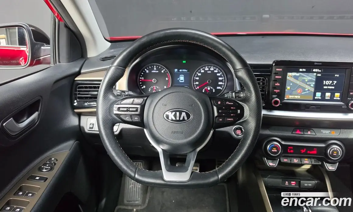 Kia Stonic 2018 1.6 автомат (гидро), фото 20