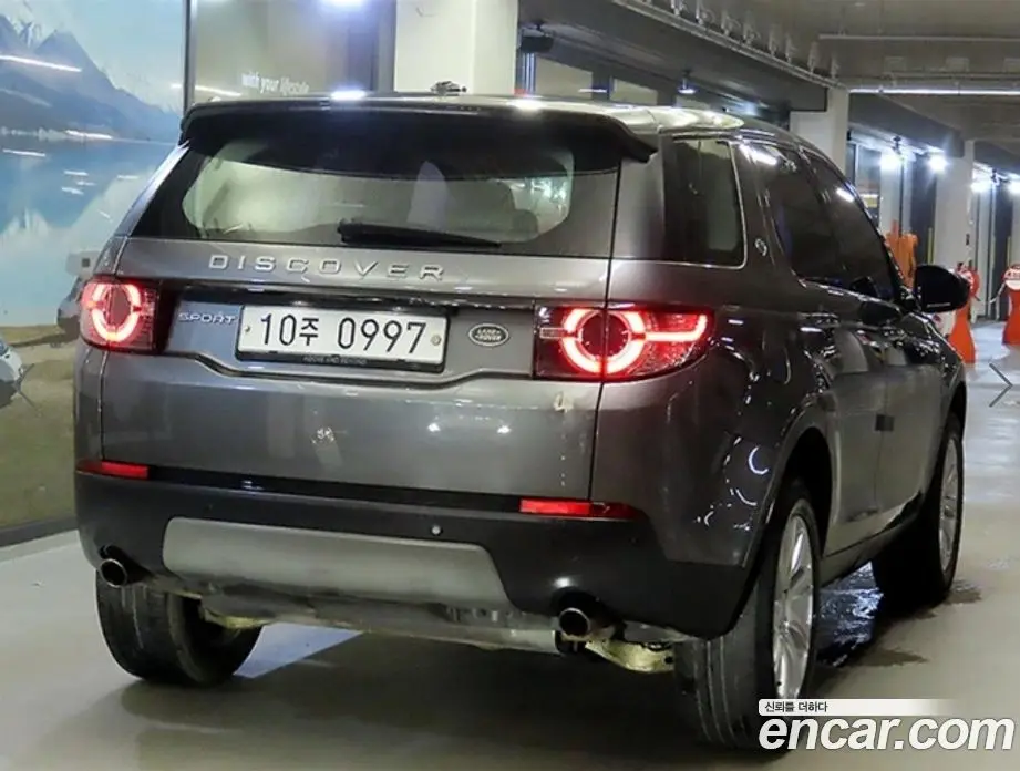 Land Rover Discovery Sport 2015 2.0 автомат (гидро), фото 4