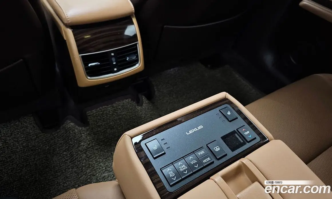 Lexus ES 2016 2.5 автомат (гидро), фото 18