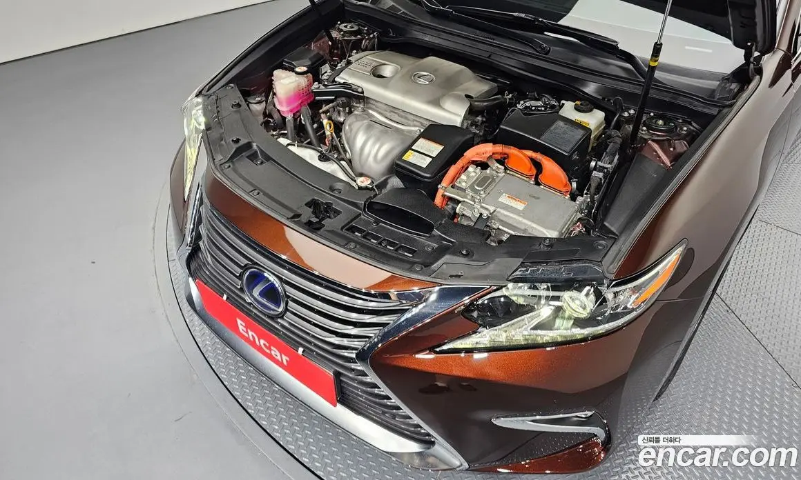 Lexus ES 2016 2.5 автомат (гидро), фото 6