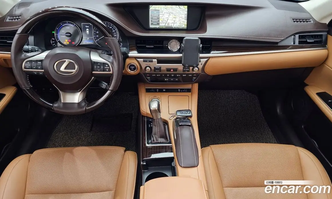 Lexus ES 2016 2.5 автомат (гидро), фото 7