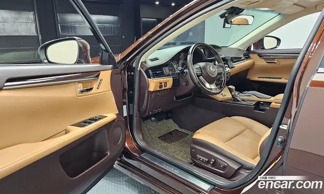 Lexus ES 2016 2.5 автомат (гидро), миниатюра 10