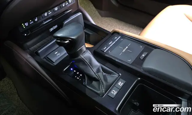 Lexus ES 2021 2.5 автомат (гидро), миниатюра 12