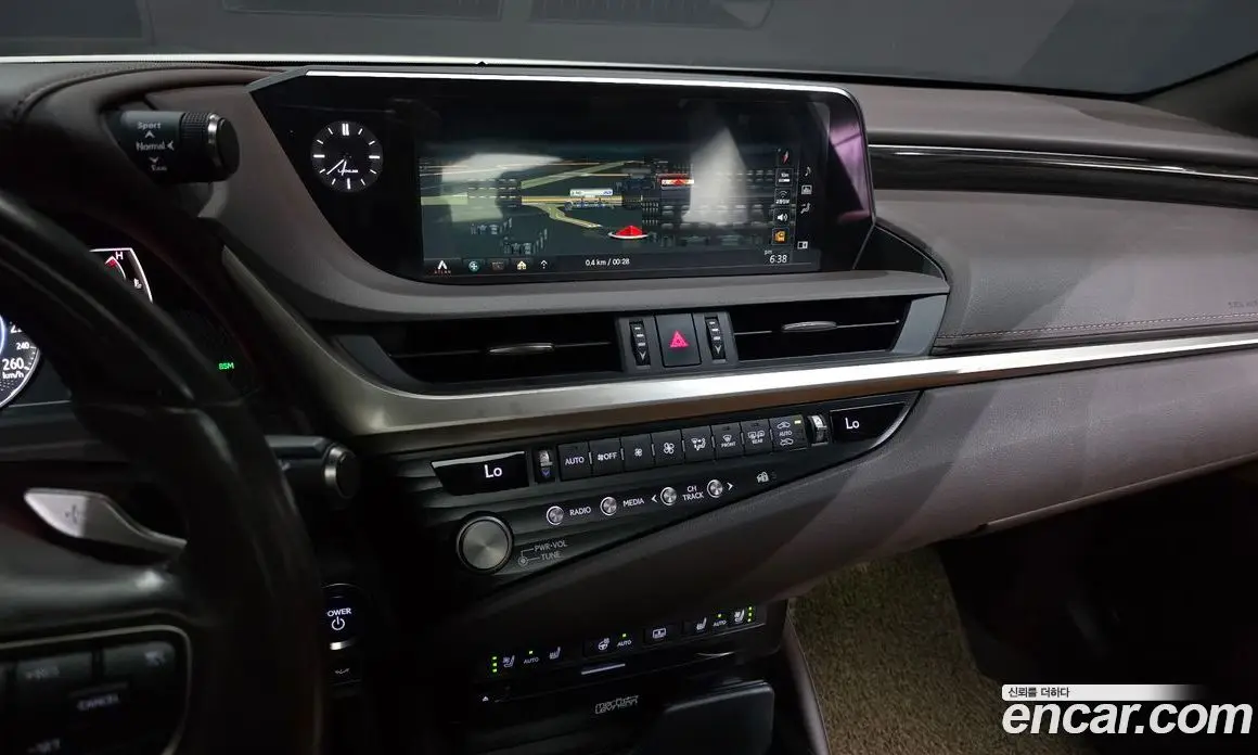 Lexus ES 2021 2.5 автомат (гидро), фото 20