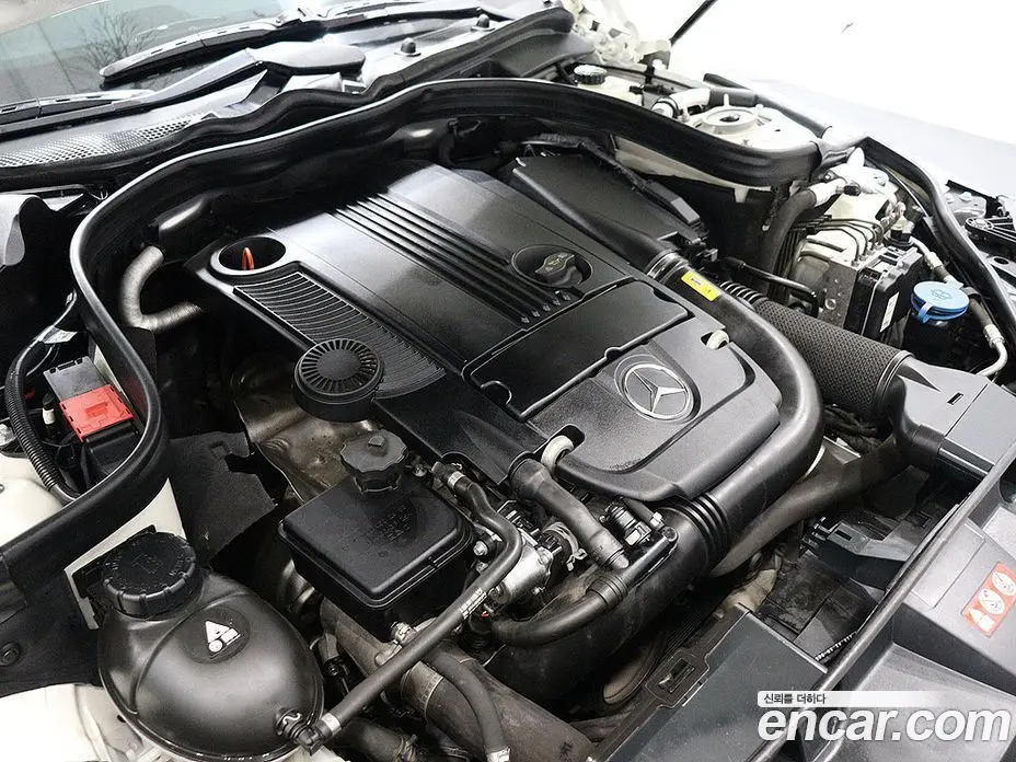 Mercedes-Benz E-Class 2011 1.8 автомат (гидро), фото 6